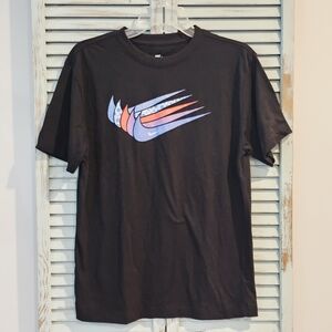 The Nike Tee Adult S Black/Multi Casual Short Sleeve 5 Swoosh Graphic Shirt EUC